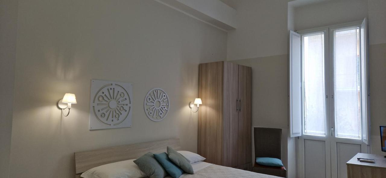 Diaz Rooms Lecce Exteriör bild