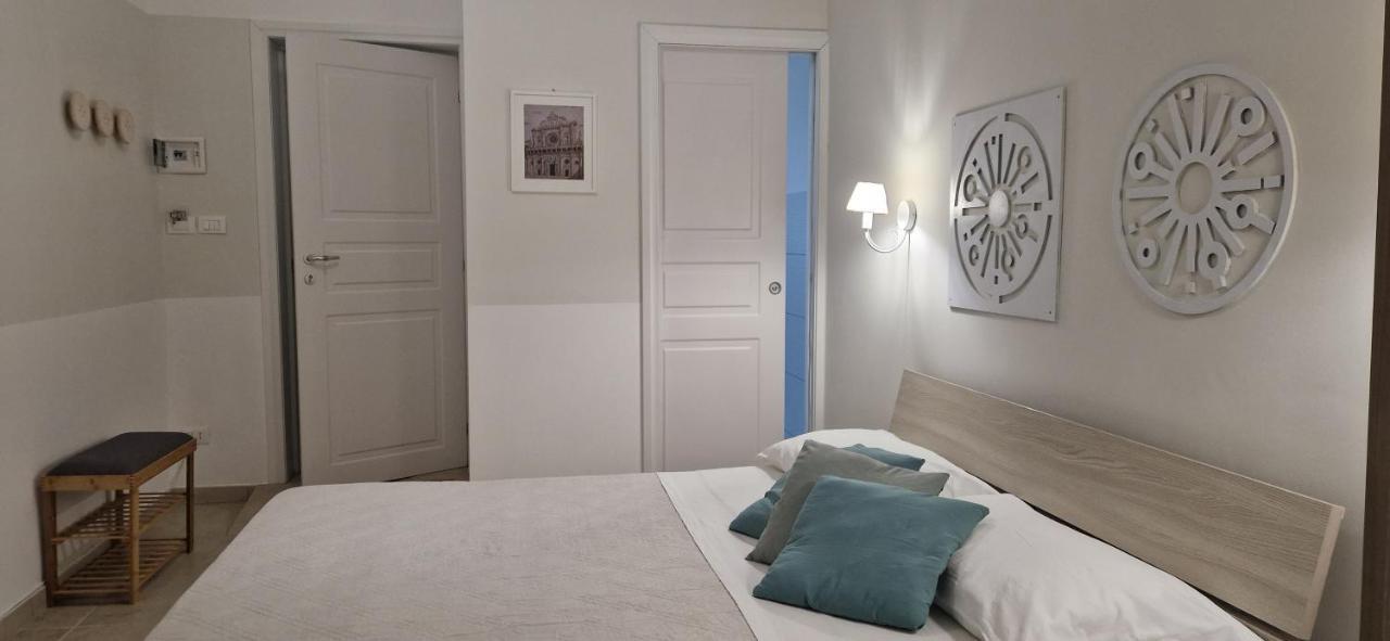 Diaz Rooms Lecce Exteriör bild