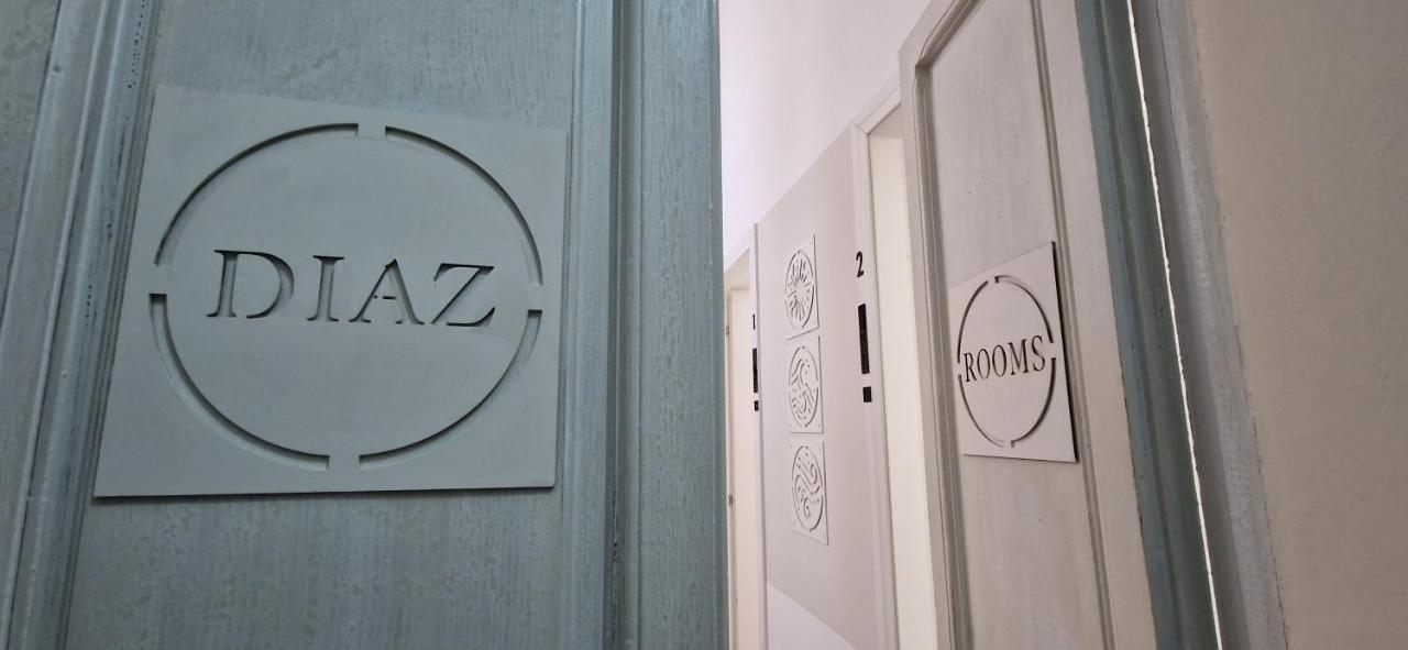 Diaz Rooms Lecce Exteriör bild